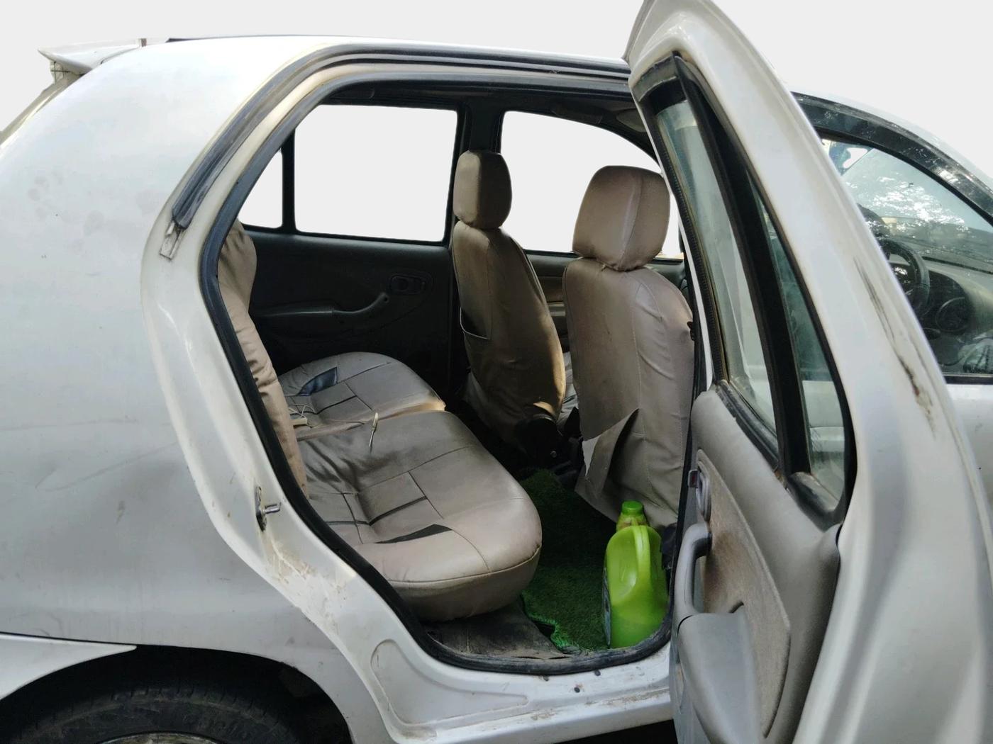 2013 Tata Indica EV2 LX, Diesel, Manual, 91,613 km, interior