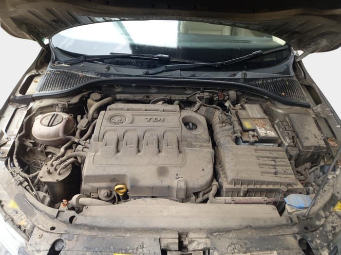 2013 Skoda Octavia ELEGANCE 2.0 TDI AT, Diesel, Automatic, 1,22,620 km, exterior