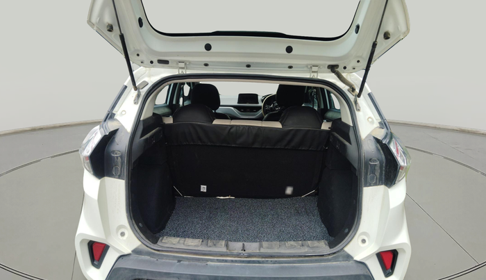 2022 Tata NEXON XE PETROL, Petrol, Manual, 13,477 km, exterior