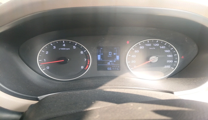 2019 Hyundai Elite i20 SPORTZ PLUS 1.2, Petrol, Manual, 66,111 km, interior