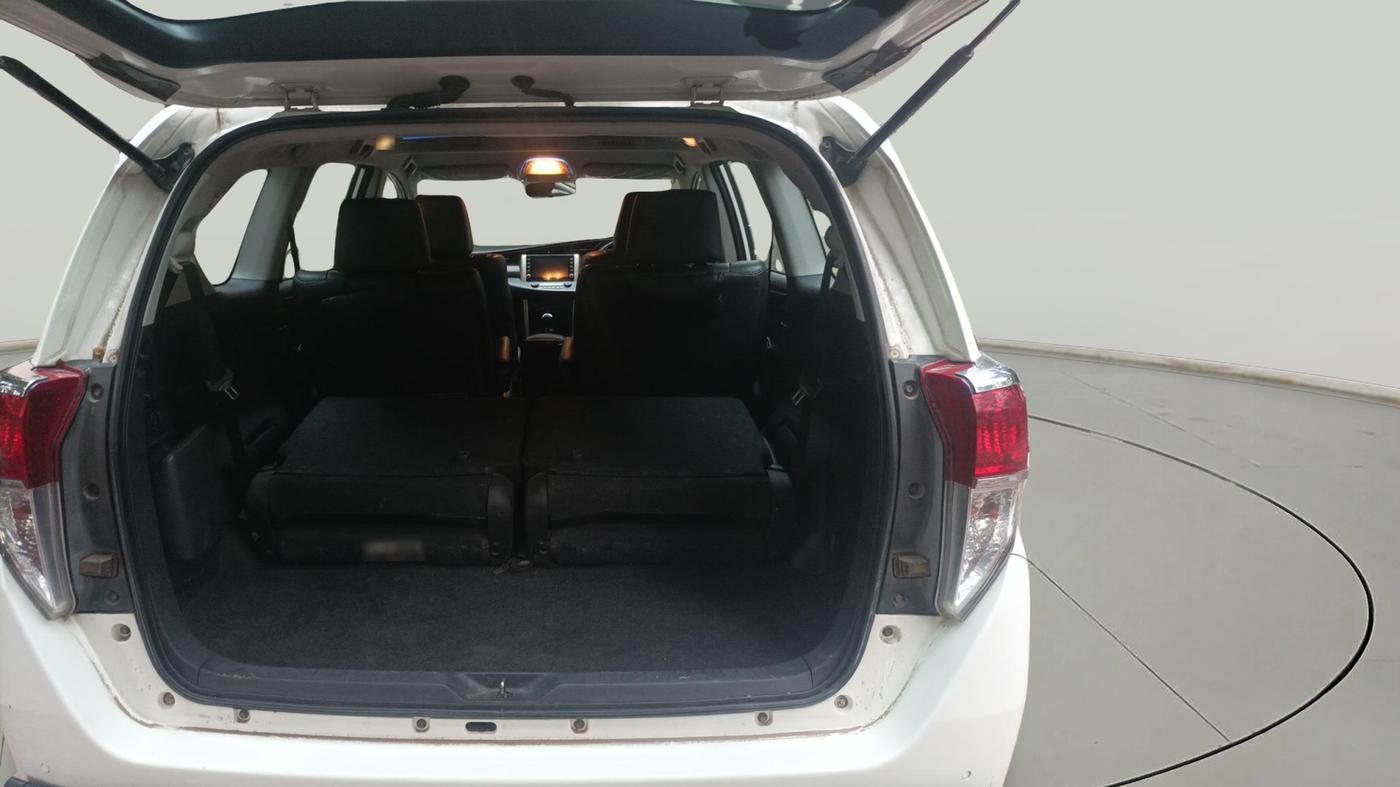 2021 Toyota Innova Crysta 2.4 ZX 7 STR, Diesel, Manual, 1,21,400 km, exterior