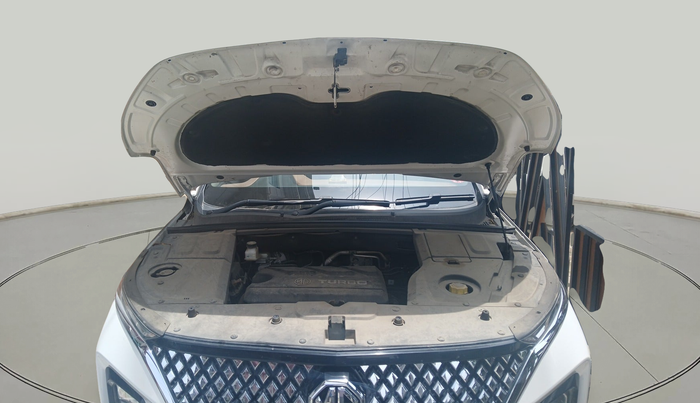 2023 MG HECTOR PLUS SAVVY PRO 1.5 TURBO CVT 6 STR, Petrol, Automatic, 16,464 km, exterior