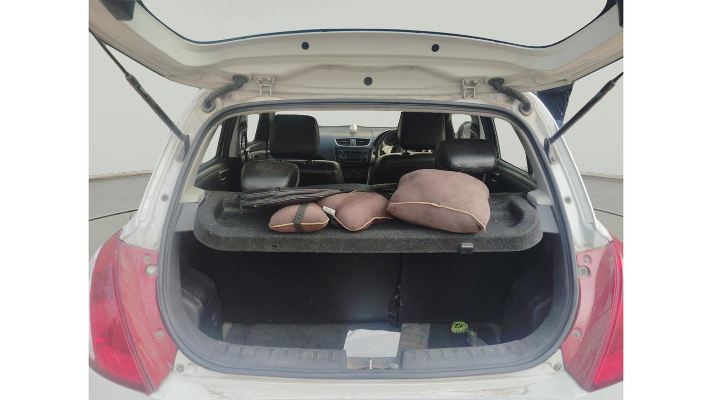 2014 Maruti Swift VXI, Petrol, Manual, 91,339 km, exterior