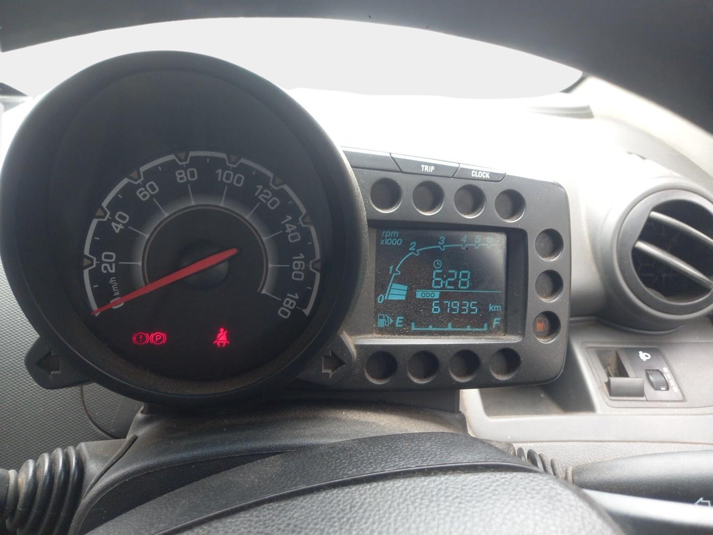 2011 Chevrolet Beat LS PETROL, Petrol, Manual, 68,000 km, interior