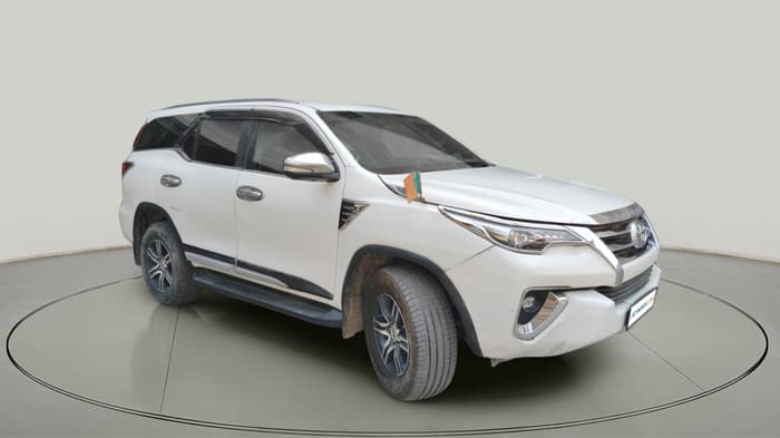 2018 Toyota Fortuner 2.8 4X2 MT, Diesel, Manual, 2,02,198 km, exterior