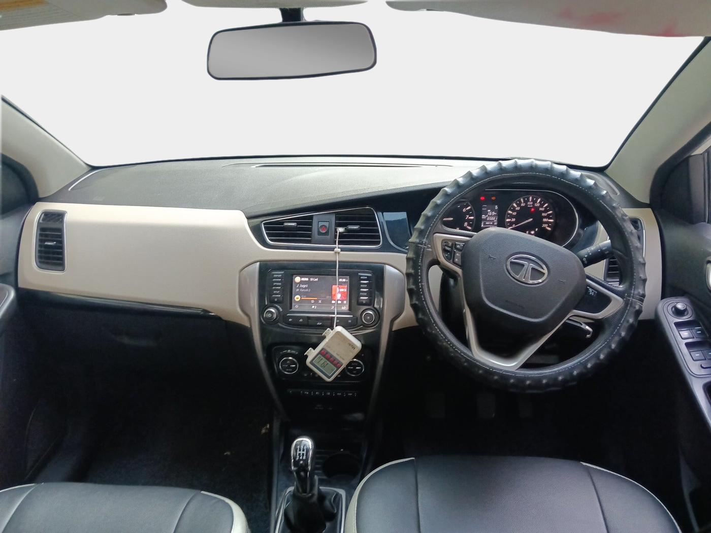 2015 Tata Zest XT PETROL, Petrol, Manual, 66,902 km, interior
