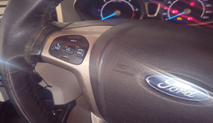 2015 Ford Ecosport TITANIUM 1.5L DIESEL, Diesel, Manual, 1,37,367 km, interior