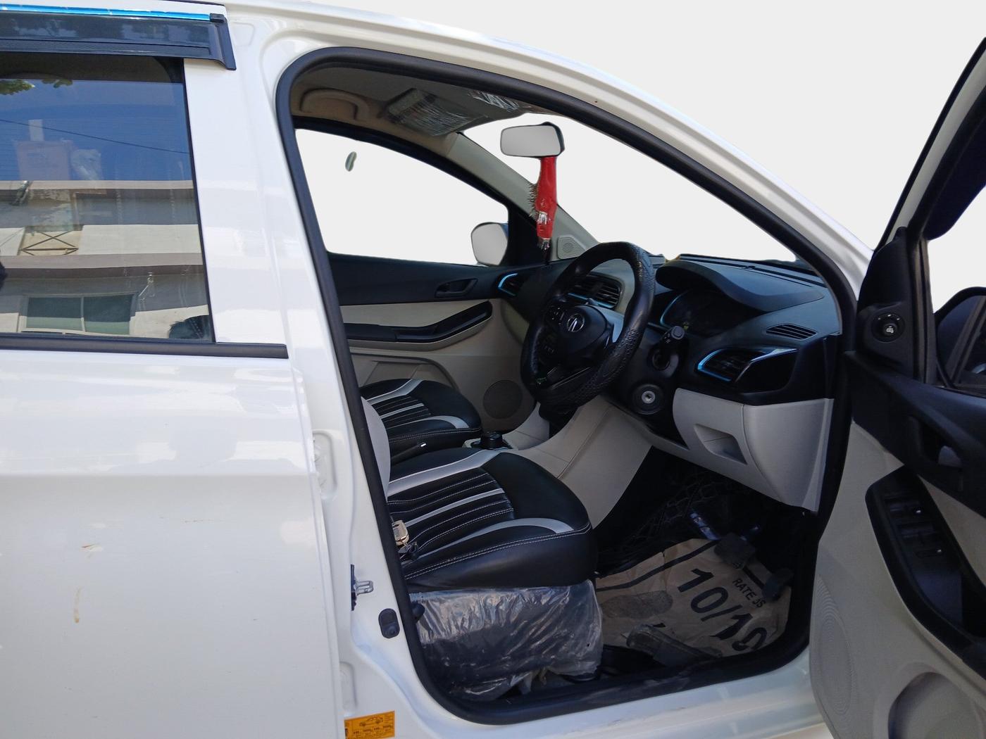 2023 Tata TIAGO EV XT LONG RANGE, Electric, Automatic, 46,000 km, interior