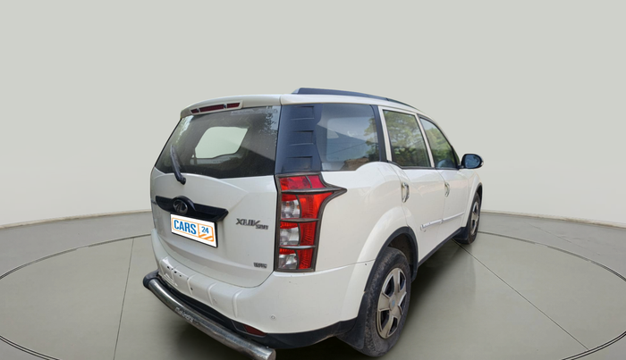 2017 Mahindra XUV500 W6, Diesel, Manual, 1,25,000 km, exterior