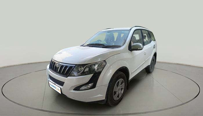 2017 Mahindra XUV500 W6, Diesel, Manual, 1,25,000 km, exterior