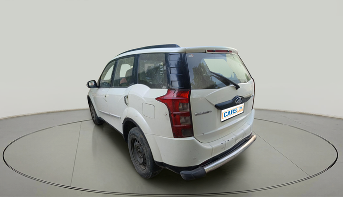 2017 Mahindra XUV500 W6, Diesel, Manual, 1,25,000 km, exterior