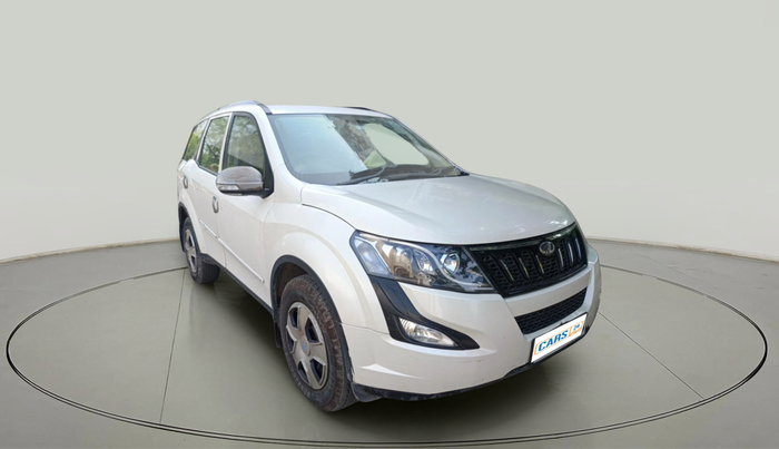 2017 Mahindra XUV500 W6, Diesel, Manual, 1,25,000 km, exterior