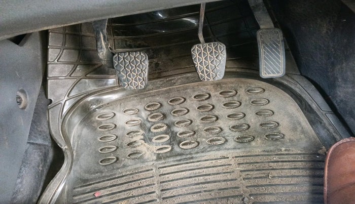 2013 Ford Ecosport TITANIUM 1.5L DIESEL, Diesel, Manual, 1,12,011 km, interior