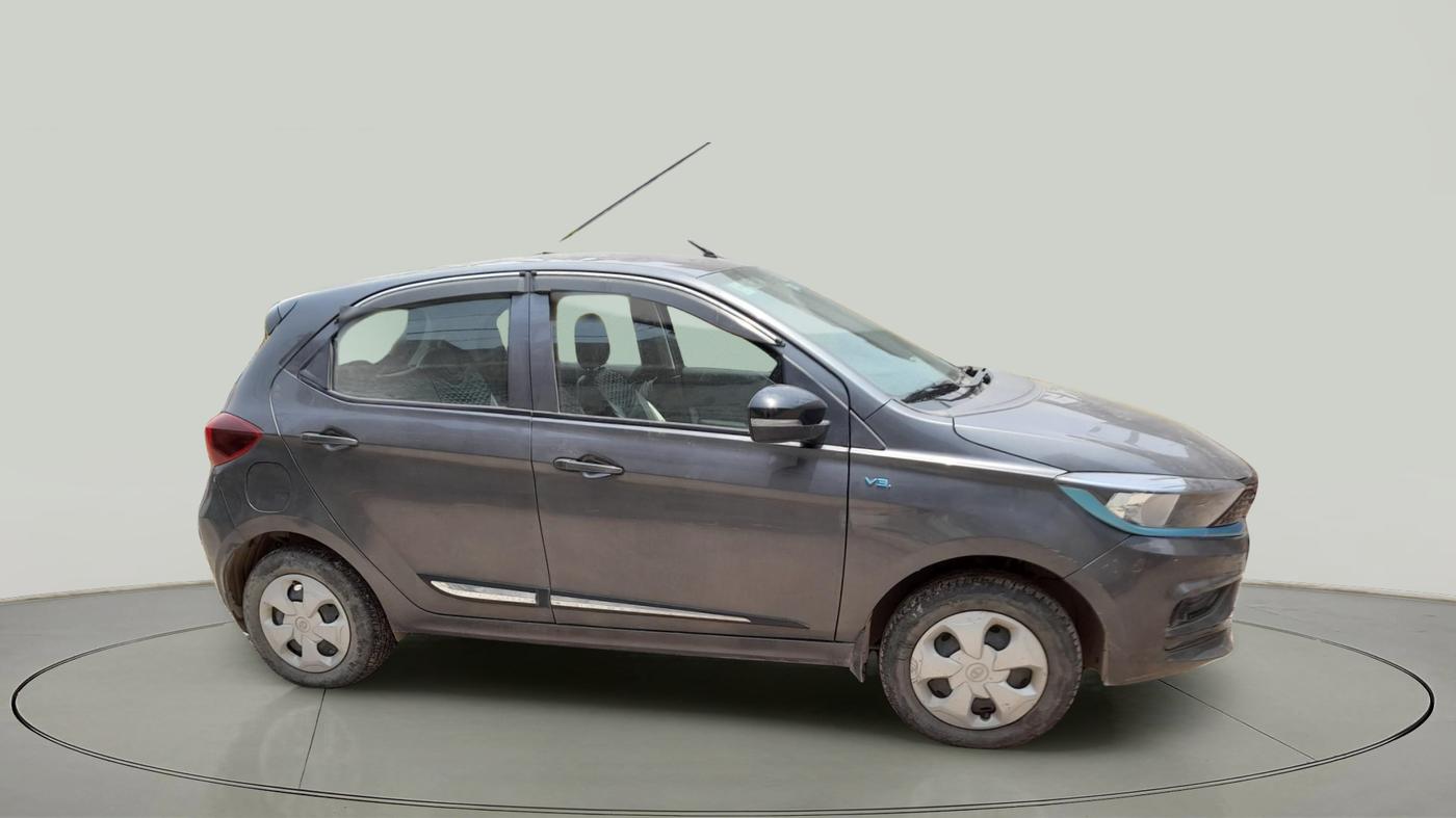 2023 Tata TIAGO EV XT MEDIUM RANGE, Electric, Automatic, 19,634 km, exterior