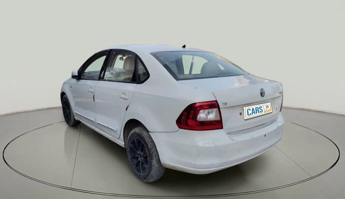 2012 Skoda Rapid AMBITION 1.6 TDI CR MT, Diesel, Manual, 95,822 km, exterior