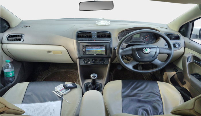 2012 Skoda Rapid AMBITION 1.6 TDI CR MT, Diesel, Manual, 95,822 km, interior