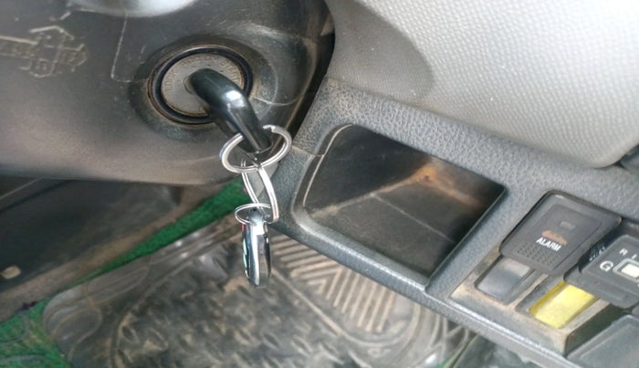 2011 Maruti Wagon R 1.0 LXI, Petrol, Manual, 1,41,502 km, interior