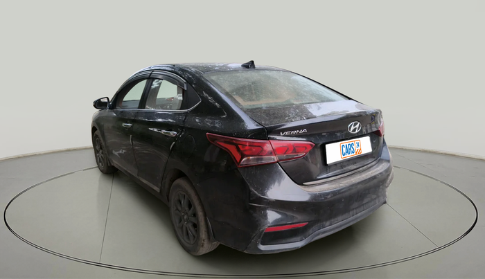 2018 Hyundai Verna 1.6 EX CRDI, Diesel, Manual, 96,975 km, exterior