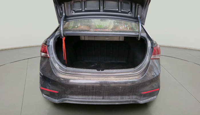 2018 Hyundai Verna 1.6 EX CRDI, Diesel, Manual, 96,975 km, exterior