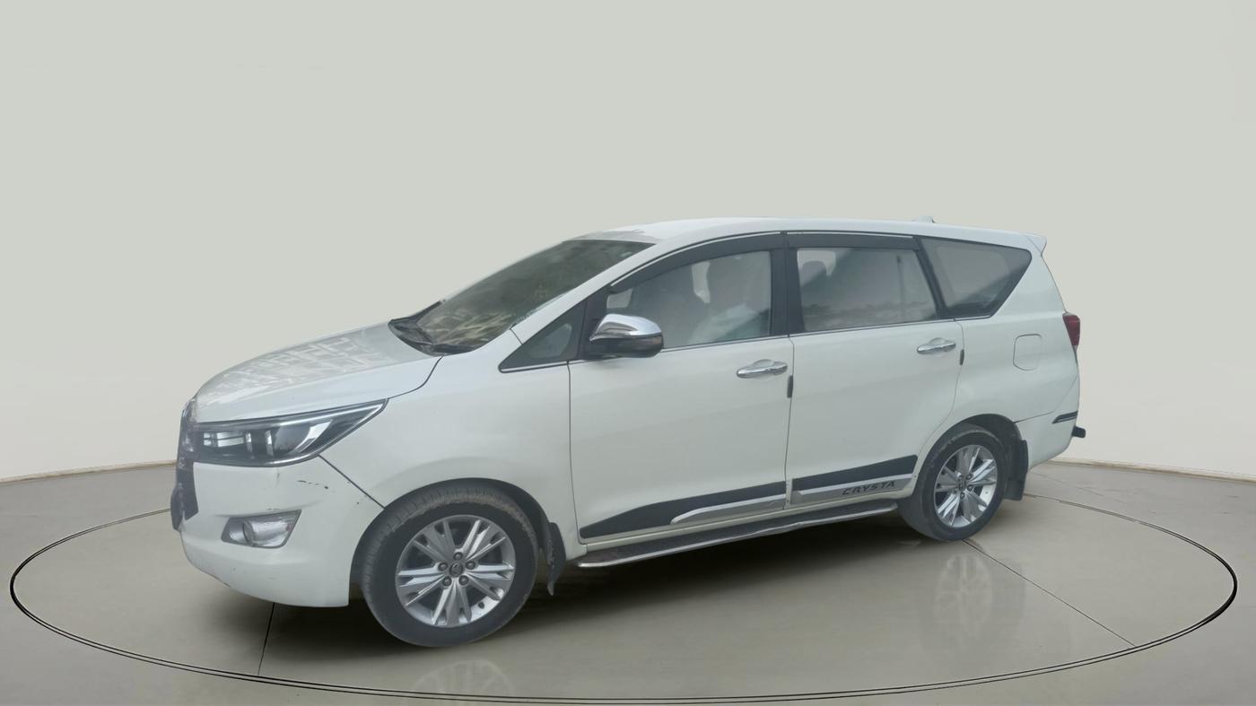 2017 Toyota Innova Crysta 2.8 ZX AT 7 STR, Diesel, Automatic, 1,42,056 km, exterior