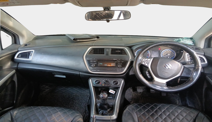 2017 Maruti S Cross DELTA 1.3, Diesel, Manual, 78,291 km, interior