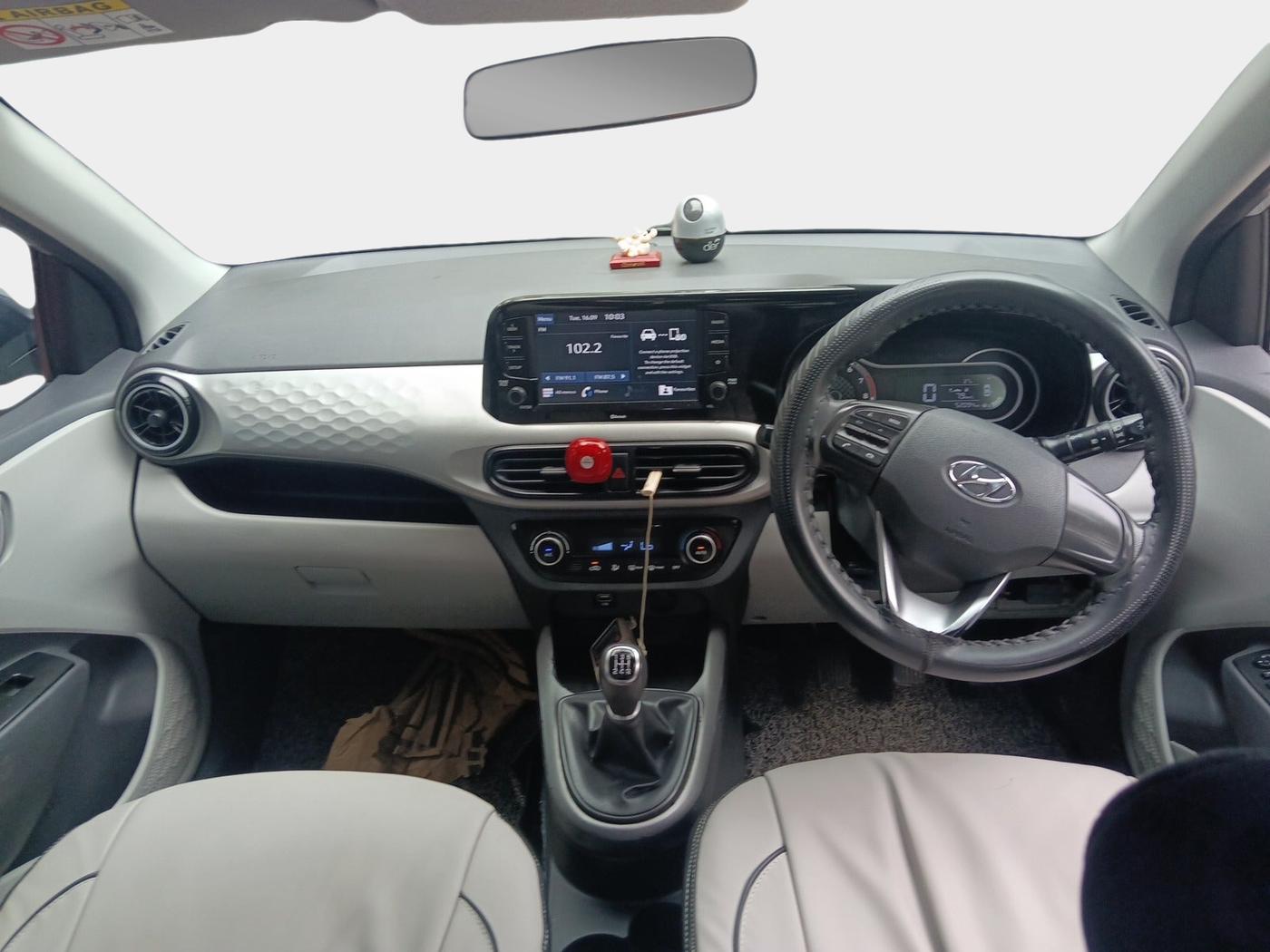 2020 Hyundai GRAND I10 NIOS SPORTZ 1.2 KAPPA VTVT, Petrol, Manual, 52,095 km, interior