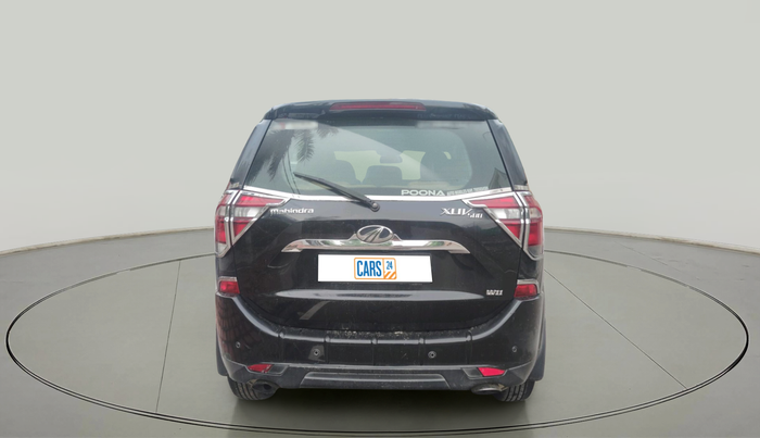 2018 Mahindra XUV500 W11, Diesel, Manual, 1,75,458 km, exterior