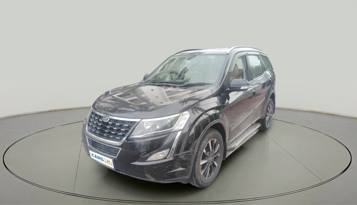2018 Mahindra XUV500 W11, Diesel, Manual, 1,75,458 km, exterior