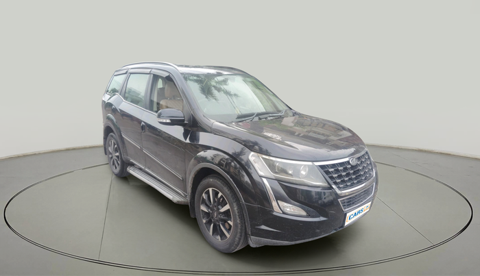 2018 Mahindra XUV500 W11, Diesel, Manual, 1,75,458 km, exterior