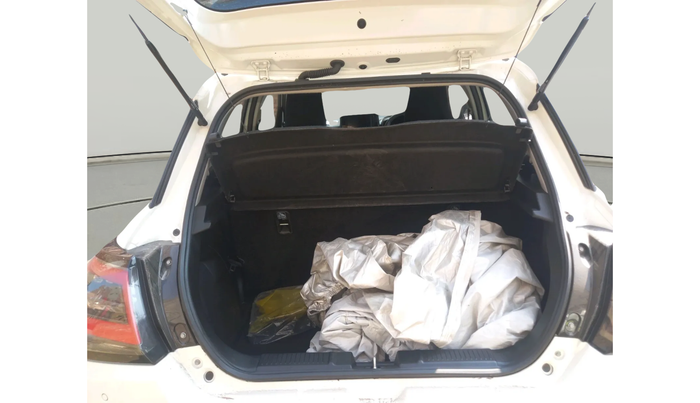 2025 Maruti Swift LXi, Petrol, Manual, 1,817 km, exterior