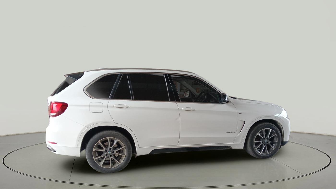 2017 BMW X5 XDRIVE 30 D, Diesel, Automatic, 1,00,900 km, exterior