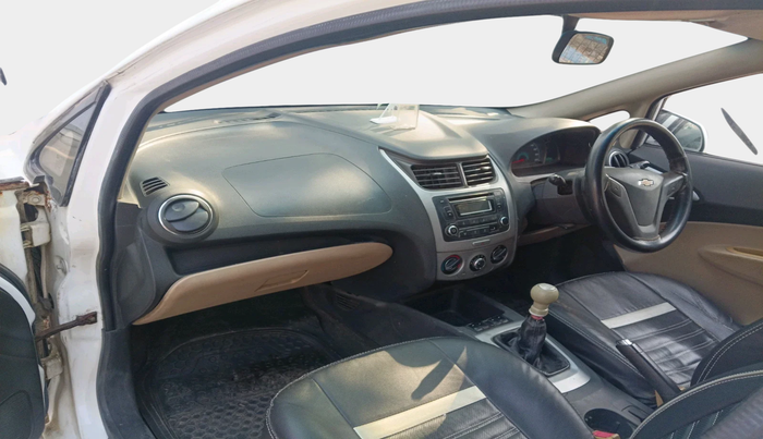 2015 Chevrolet Sail 1.2 BASE, Petrol, Manual, 90,136 km, interior