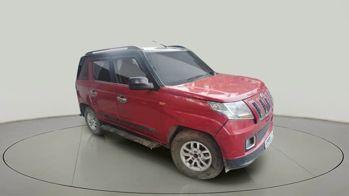2019 Mahindra TUV300 T8, Diesel, Manual, 74,954 km, exterior