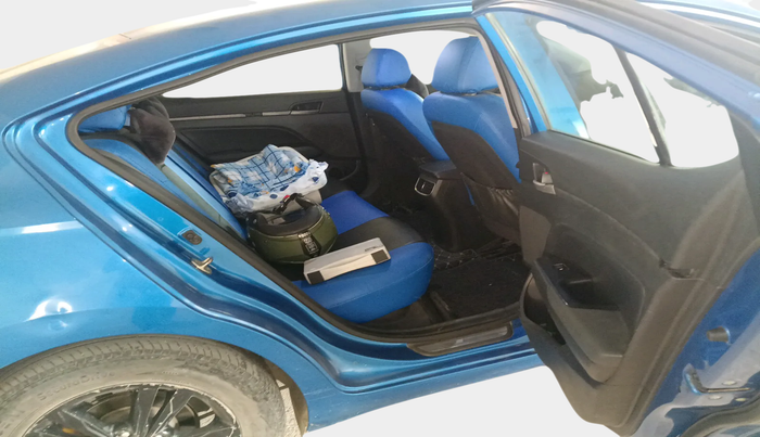 2017 Hyundai New Elantra 1.6 SX (O) AT DIESEL, Diesel, Automatic, 1,35,813 km, interior