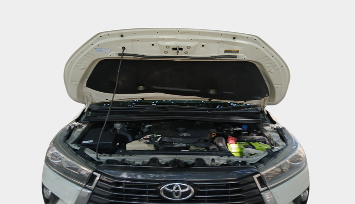 2021 Toyota Innova Crysta 2.4 ZX 7 STR, Diesel, Manual, 44,540 km, exterior