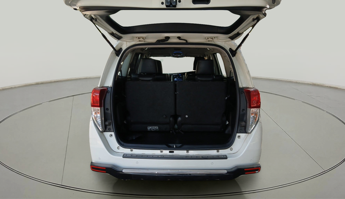 2021 Toyota Innova Crysta 2.4 ZX 7 STR, Diesel, Manual, 44,540 km, exterior