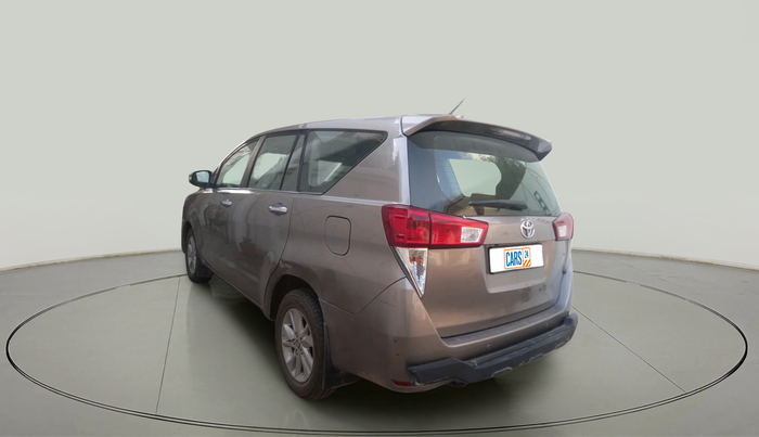 2016 Toyota Innova Crysta 2.4 VX 7 STR, Diesel, Manual, 2,32,743 km, exterior