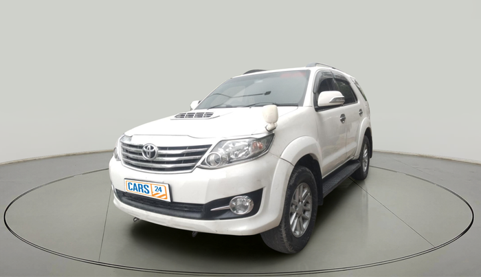 2014 Toyota Fortuner 3.0 4X2 MT, Diesel, Manual, 1,24,137 km, exterior