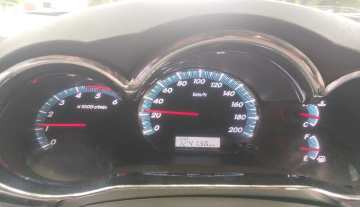 2014 Toyota Fortuner 3.0 4X2 MT, Diesel, Manual, 1,24,137 km, interior