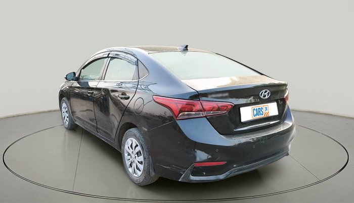 2018 Hyundai Verna 1.6 EX CRDI, Diesel, Manual, 1,56,899 km, exterior