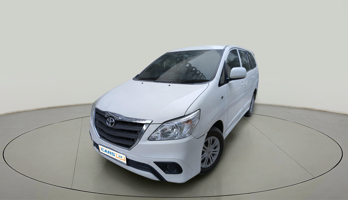 2016 Toyota Innova 2.5 GX 8 STR, Diesel, Manual, 2,17,832 km, exterior