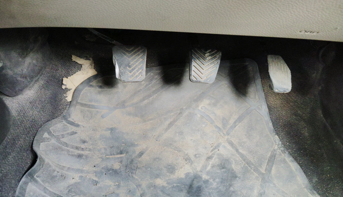 2012 Hyundai Eon ERA + LPG, Petrol, Manual, 1,00,212 km, interior