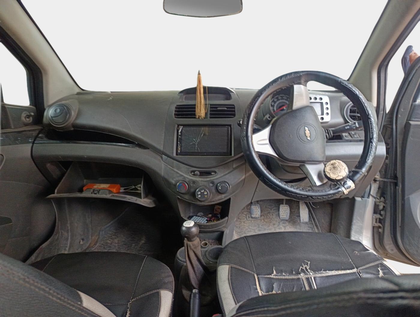 2015 Chevrolet Beat LS PETROL, Petrol, Manual, 1,06,001 km, interior