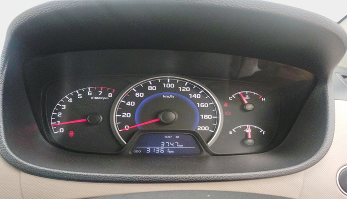 2013 Hyundai Grand i10 ASTA 1.2 KAPPA VTVT, Petrol, Manual, 31,361 km, interior