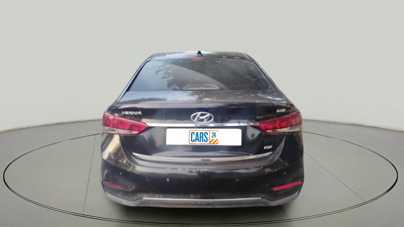 2018 Hyundai Verna 1.6 SX (O) CRDI MT, Diesel, Manual, 9,98,100 km, exterior