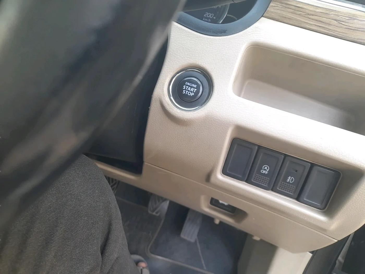 2018 Maruti Ciaz ZETA DIESEL 1.3, Diesel, Manual, 1,41,823 km, interior