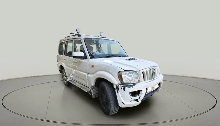 2011 Mahindra Scorpio SLE, Diesel, Manual, 1,95,499 km, exterior