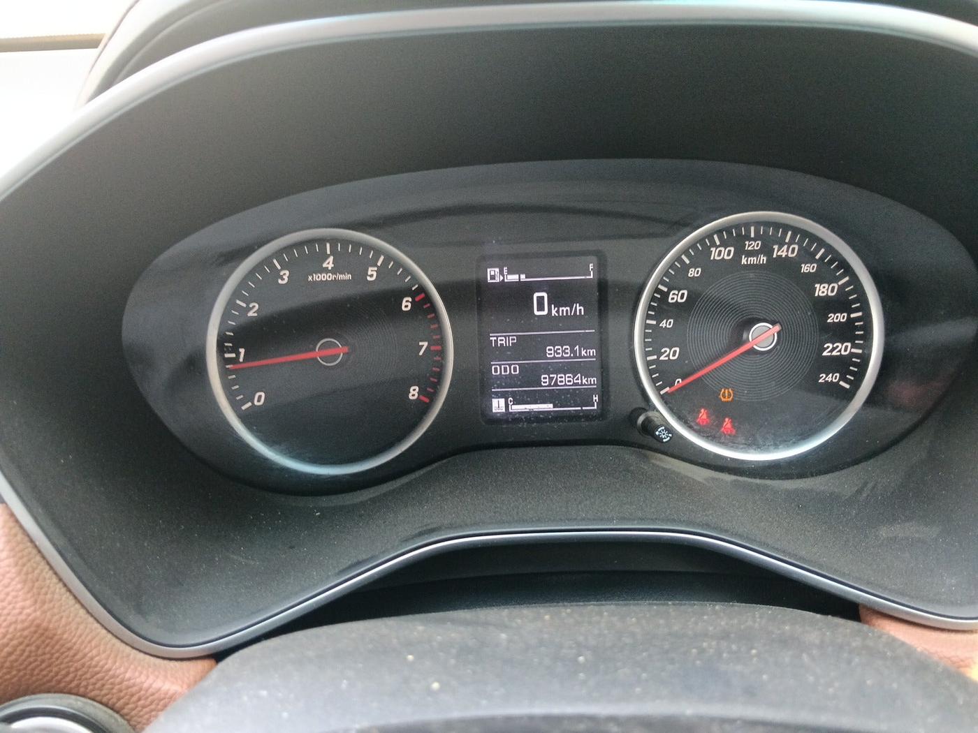 2022 MG HECTOR PLUS SELECT 2.0 DIESEL TURBO MT 7-STR, Diesel, Manual, 97,864 km, interior