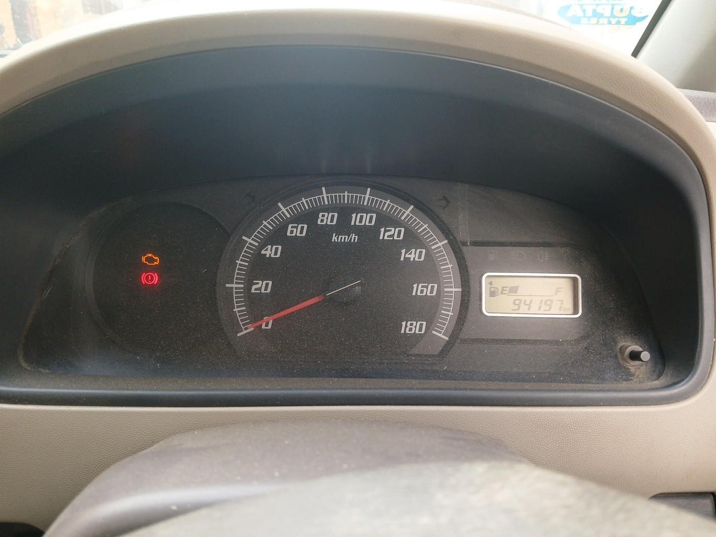 2010 Maruti Zen Estilo LXI, Petrol, Manual, 94,197 km, interior