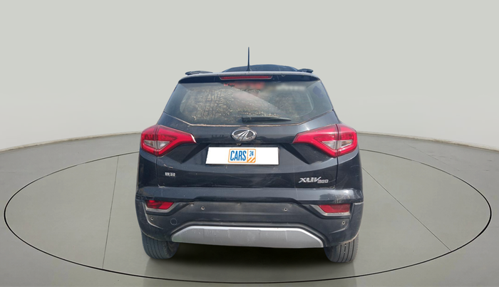 2021 Mahindra XUV300 W8 1.5 DIESEL, Diesel, Manual, 87,648 km, exterior